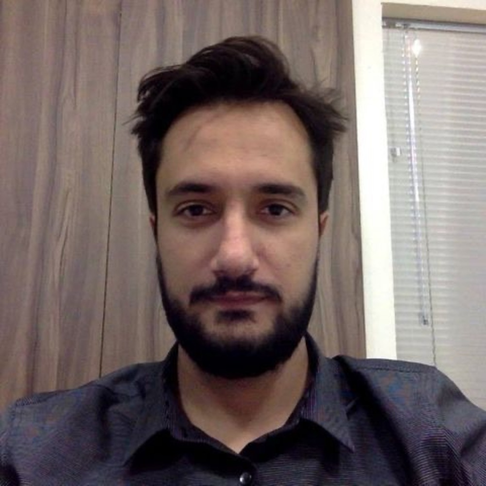 Meet your Posher, Vitor